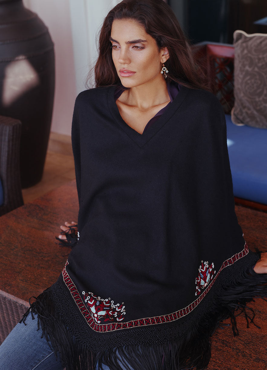 Lucia Poncho